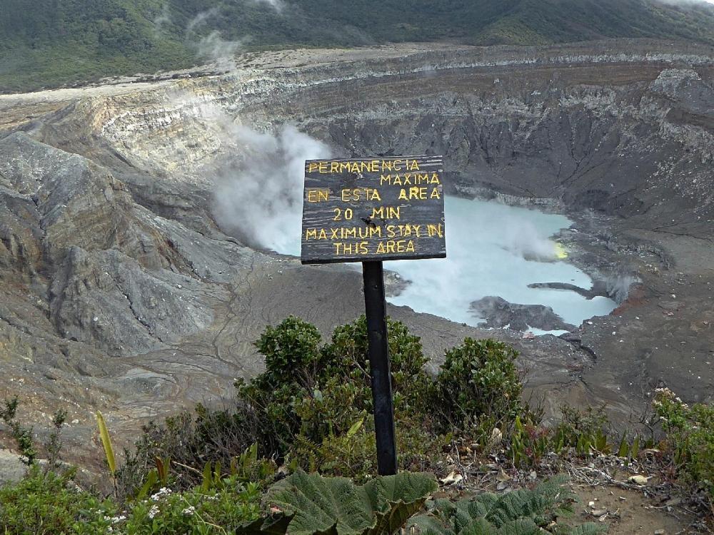 Pura Vida Hotel Alajuela Zewnętrze zdjęcie